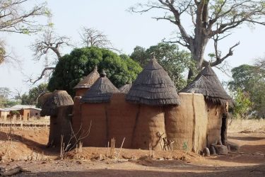 Koussoukoingou_hebergement_tata_baobab_ecotourisme_ecobenin_benin